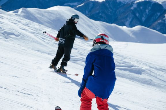Ski lesson by female ski instructor in Gudauri.